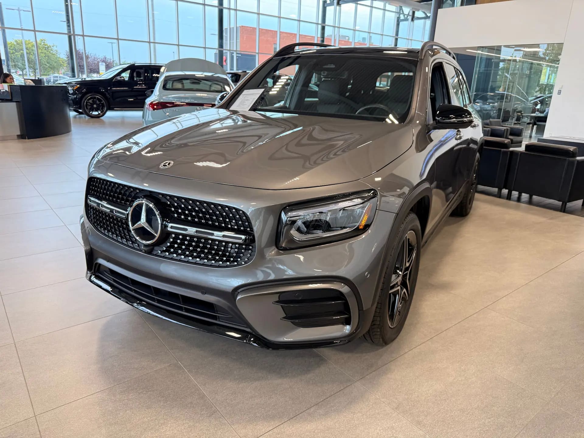 Mercedes-Benz GLB250 4MATIC, 2026