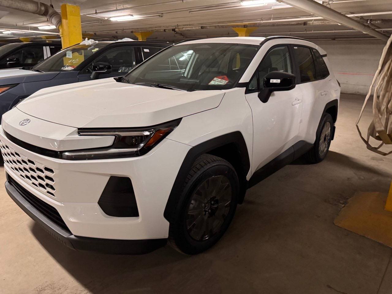 Toyota RAV4 XLE Premium, 2026