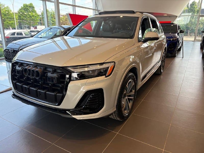 Audi Q7 45 TFSI quattro, 2026