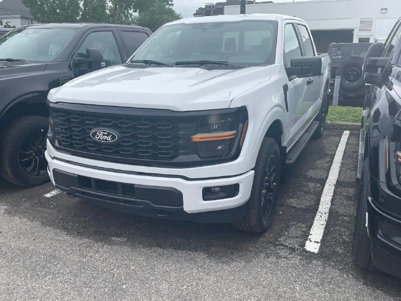 Ford F-150 4X4 SuperCrew, 2026