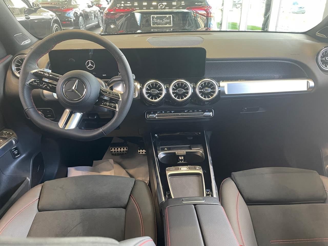 Mercedes-Benz GLB250 4MATIC, 2026