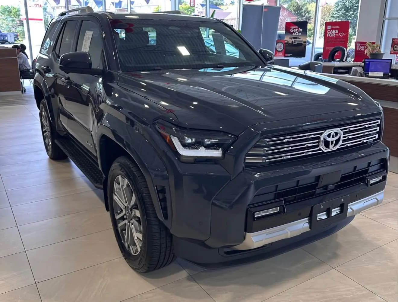 Toyota 4Runner Limited 7 massager, 2026 — нове авто під замовлення